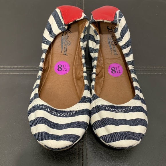 Lucky Brand Shoes - NWOT Lucky Brand Flats Size 8 1/2